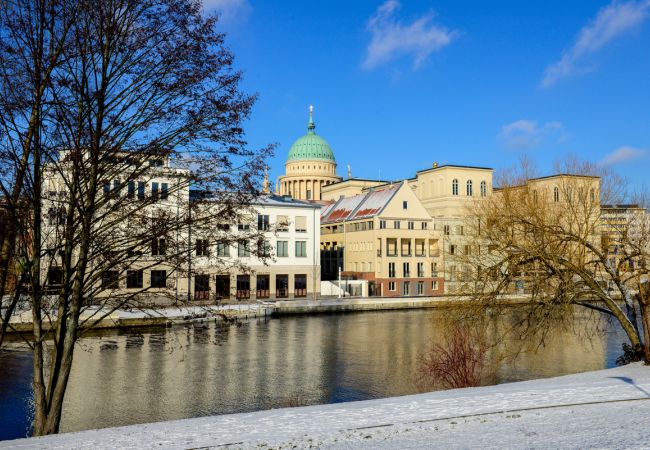 Von der Kieler Woche über Hamburg nach Berlin